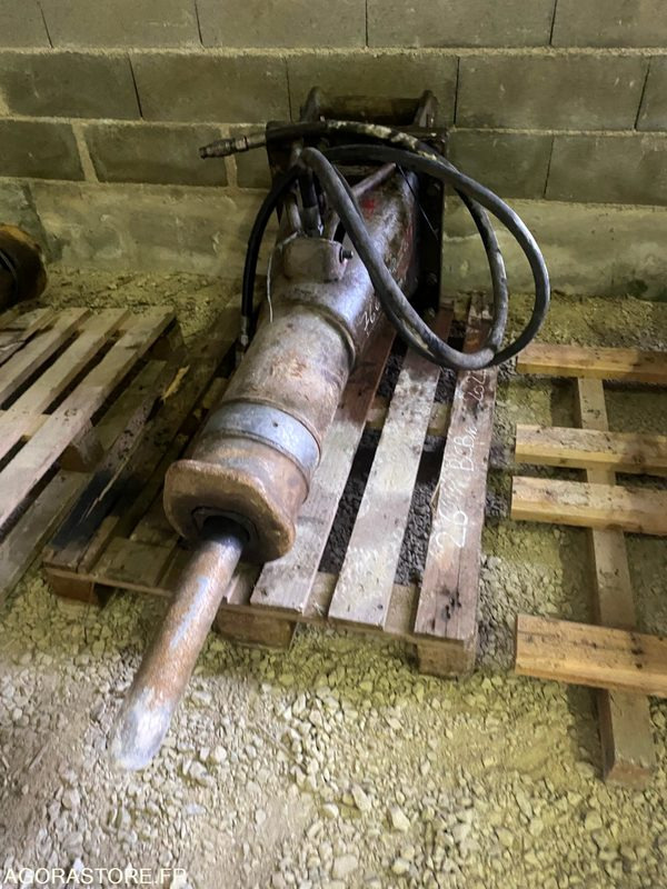 BRH MONTABERT SC36 QA20 ARDEN BON ETAT - Građevinska oprema: slika 1 BRH MONTABERT SC36 QA20 ARDEN BON ETAT - Građevinska oprema: slika 1