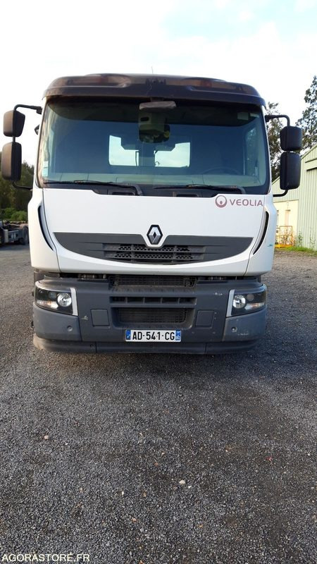 *CAMION AMPLIROLL 26T - Kamion sa hidrauličnom kukom: slika 2 *CAMION AMPLIROLL 26T - Kamion sa hidrauličnom kukom: slika 2