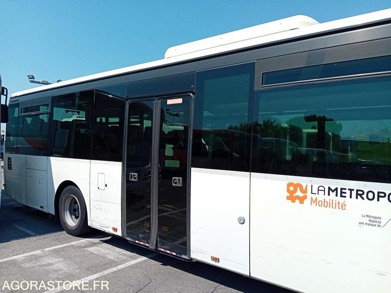 CAR IRISBUS CROSSWAY LE 22269 MEC 2014 721624km DC-771-KT - Školski autobus: slika 3 CAR IRISBUS CROSSWAY LE 22269 MEC 2014 721624km DC-771-KT - Školski autobus: slika 3