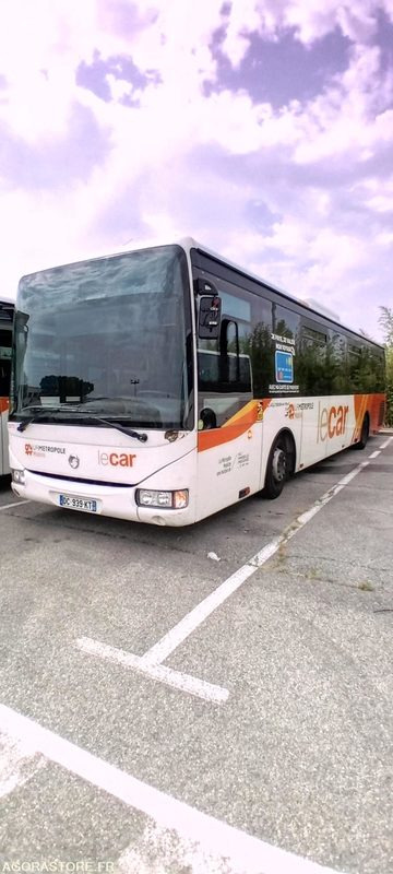 CAR IRISBUS CROSSXAY LE 22272 MEC 2014 579652KM DC-939-KT - Školski autobus: slika 2 CAR IRISBUS CROSSXAY LE 22272 MEC 2014 579652KM DC-939-KT - Školski autobus: slika 2