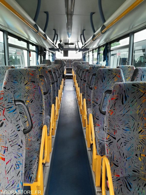 CAR-IRISBUS - RECREO-2009-511 788 KM - AB094JW (11223) - Školski autobus: slika 3 CAR-IRISBUS - RECREO-2009-511 788 KM - AB094JW (11223) - Školski autobus: slika 3
