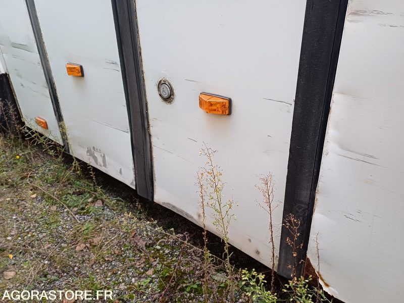 CAR IVECO ARWAY - PARC 16814 - MEC2010 497000KM AT933SJ - Školski autobus: slika 4 CAR IVECO ARWAY - PARC 16814 - MEC2010 497000KM AT933SJ - Školski autobus: slika 4