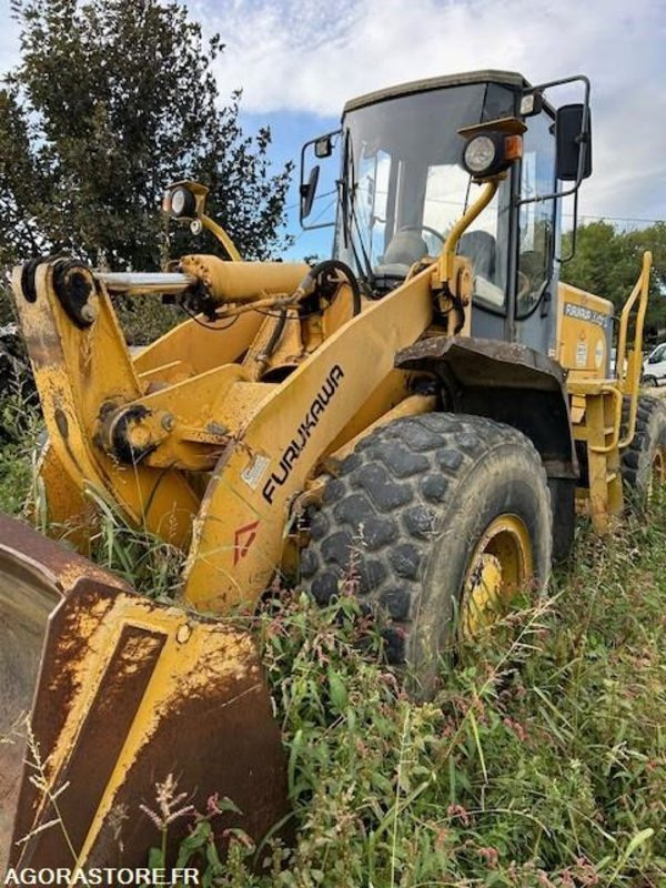 CHARGEUSE FURUKAWA 335 - 2000 - 5800 HEURES - Utovarivač: slika 4 CHARGEUSE FURUKAWA 335 - 2000 - 5800 HEURES - Utovarivač: slika 4