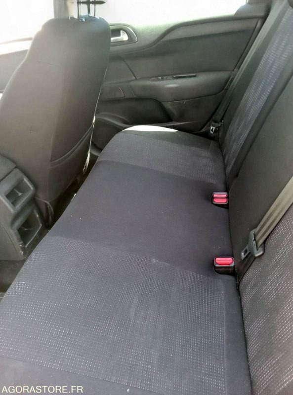 CITROEN C4 - Automobil: slika 2 CITROEN C4 - Automobil: slika 2