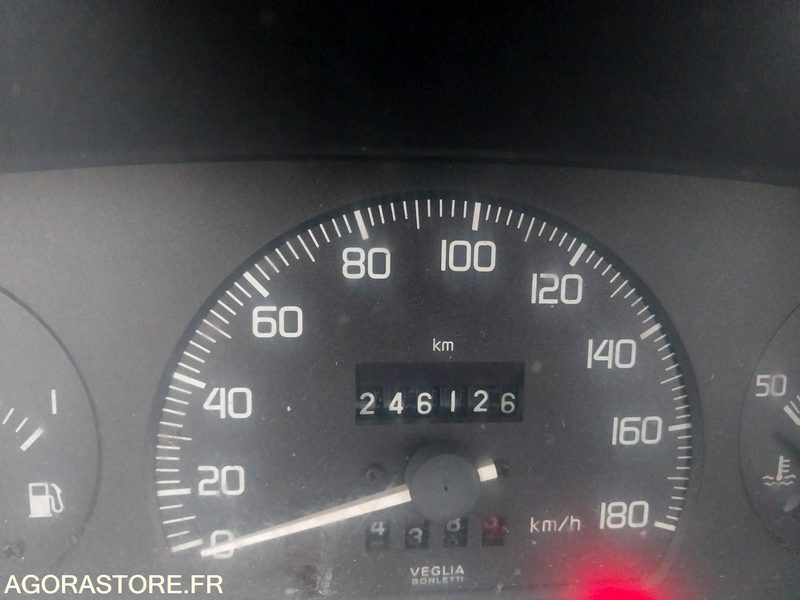 CITROEN JUMPER 9 PLACES - 1995 / 246126 KM - Minibus, Putnički kombi: slika 4 CITROEN JUMPER 9 PLACES - 1995 / 246126 KM - Minibus, Putnički kombi: slika 4