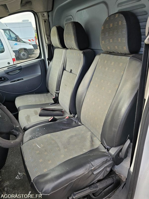 CITROEN JUMPY - 2009 - 48351KM -AH794AJ - Furgon: slika 5 CITROEN JUMPY - 2009 - 48351KM -AH794AJ - Furgon: slika 5