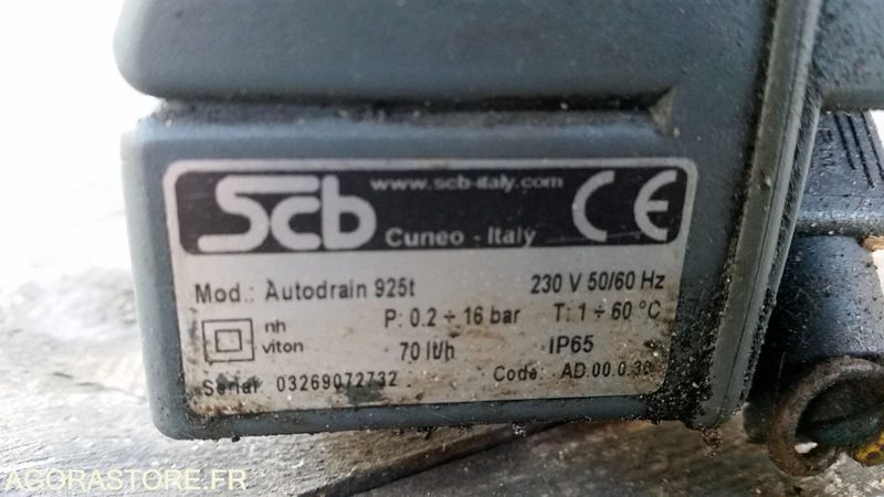 Kompresor za vazduh COMPRESSEUR VERTICAL DE MARQUE FIAC TYPE AB-300-670 CUVE 270l TRIPHASE: slika 9