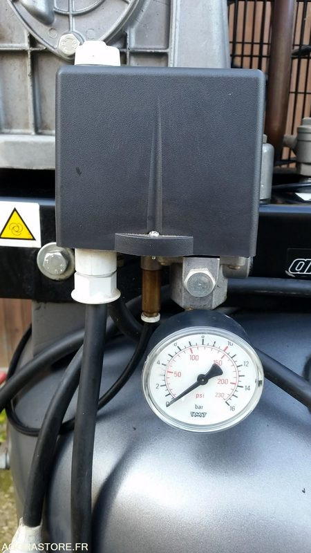 Kompresor za vazduh COMPRESSEUR VERTICAL DE MARQUE FIAC TYPE AB-300-670 CUVE 270l TRIPHASE: slika 7