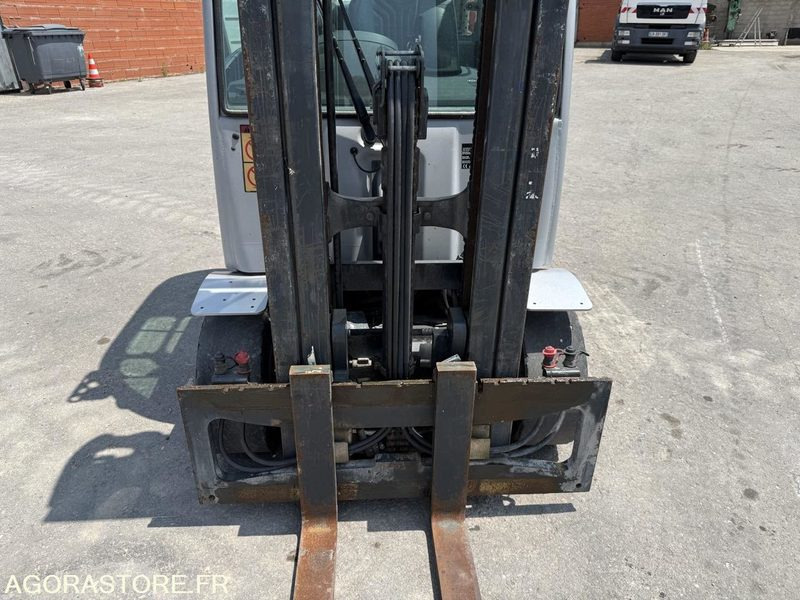 Chariot élévateur STILL 2T5 - 3300heures Chariot élévateur STILL 2T5 - 3300heures: slika 8