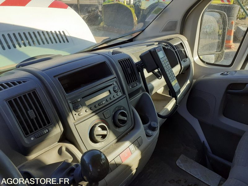 Citroën jumper 2010 - 207424kms - Dostavno vozilo istovarivač: slika 4 Citroën jumper 2010 - 207424kms - Dostavno vozilo istovarivač: slika 4