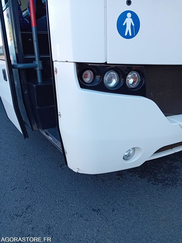 FAST SCOLER 4 - CZ 675 AR - E5 - 2013 - 140000 KM - - Školski autobus: slika 2 FAST SCOLER 4 - CZ 675 AR - E5 - 2013 - 140000 KM - - Školski autobus: slika 2