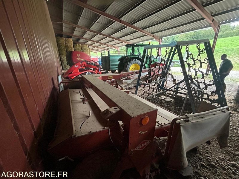 FAUCHEUSE TRAINEE KUHN FC300G 1995 AVEC CONDITIONNEUR - Kosačica: slika 2 FAUCHEUSE TRAINEE KUHN FC300G 1995 AVEC CONDITIONNEUR - Kosačica: slika 2