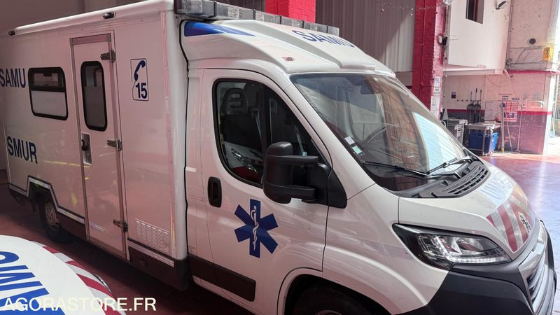 FE-314-MR - Roulant - PEUGEOT BOXER - SMUR - L3H2 - PTAC 4T - 156 440 Kms - Furgon: slika 1 FE-314-MR - Roulant - PEUGEOT BOXER - SMUR - L3H2 - PTAC 4T - 156 440 Kms - Furgon: slika 1