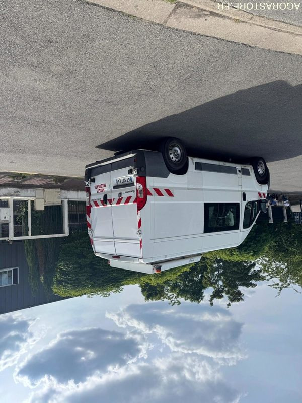 FIAT DUCATO 109 000 KM 7 PLACES - Furgon: slika 3 FIAT DUCATO 109 000 KM 7 PLACES - Furgon: slika 3
