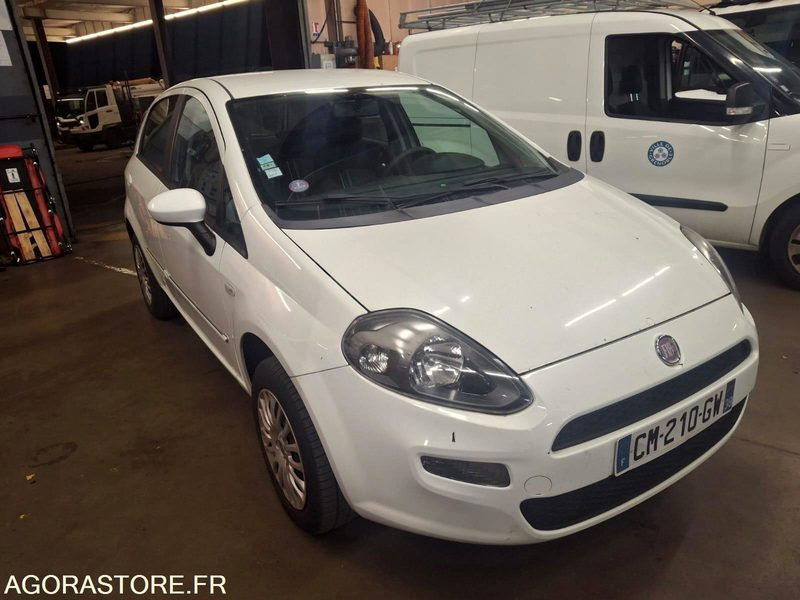 FIAT PUNTO BI CARBURATION. - Automobil: slika 2 FIAT PUNTO BI CARBURATION. - Automobil: slika 2
