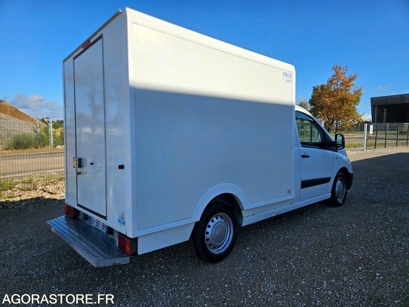 FIAT SCUDO 2.0 130 CAISSE FRIGORIFIQUE FRCX 3 PLACES - Dostavno vozilo hladnjača: slika 5 FIAT SCUDO 2.0 130 CAISSE FRIGORIFIQUE FRCX 3 PLACES - Dostavno vozilo hladnjača: slika 5