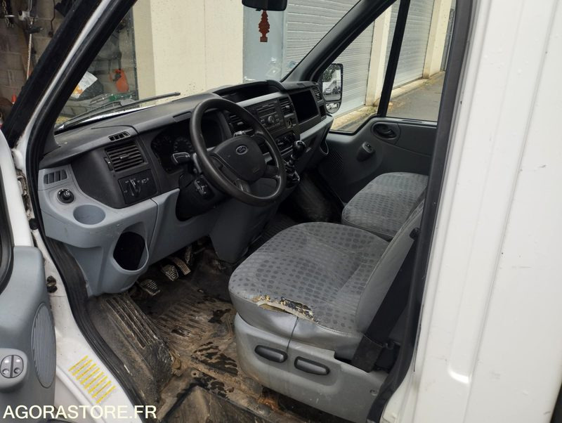 FORD TRANSIT TDCI 115 - Dostavno vozilo istovarivač: slika 4 FORD TRANSIT TDCI 115 - Dostavno vozilo istovarivač: slika 4