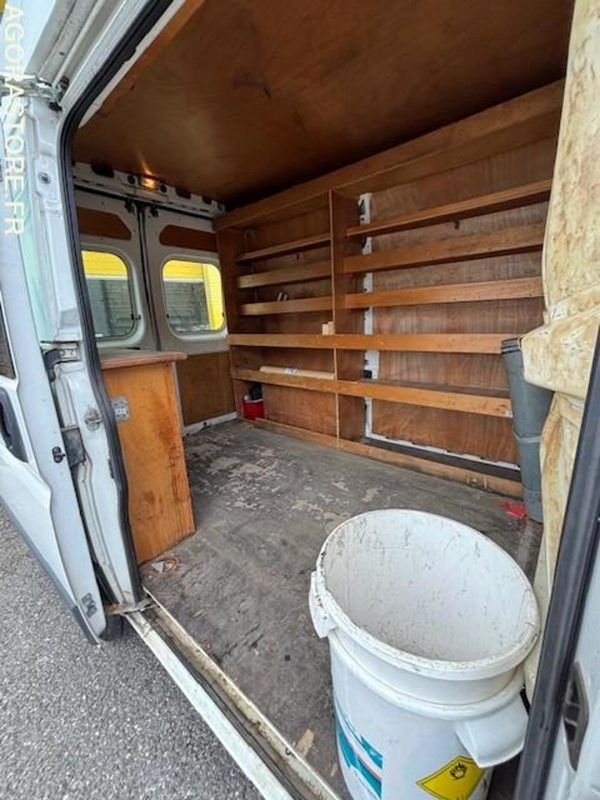 FOURGON CITROEN JUMPER FT30 de 2010 76305kms - Furgon: slika 3 FOURGON CITROEN JUMPER FT30 de 2010 76305kms - Furgon: slika 3