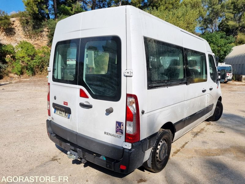 FOURGON RENAULT MASTER 9 PL L2H2 145EVI de 2019 - 30 000KM - NON ROULANT(R3B251) - Minibus, Putnički kombi: slika 3 FOURGON RENAULT MASTER 9 PL L2H2 145EVI de 2019 - 30 000KM - NON ROULANT(R3B251) - Minibus, Putnički kombi: slika 3