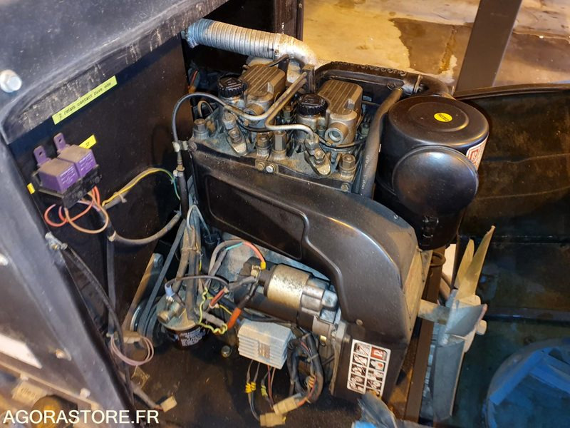 GROUPE HAUTE PRESSION - Instrument/ Oprema: slika 5 GROUPE HAUTE PRESSION - Instrument/ Oprema: slika 5