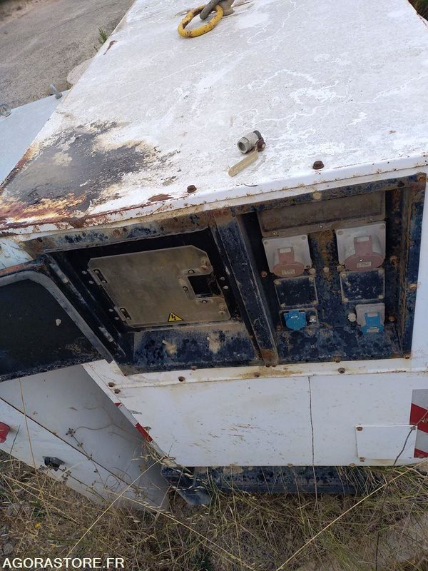 Groupe électrogène SDMO 60 kVA - Set generatora: slika 4 Groupe électrogène SDMO 60 kVA - Set generatora: slika 4