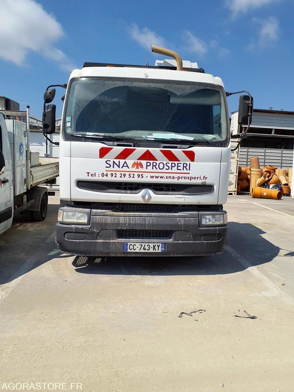 HYDROCUREUR RENAULT PREMIUM RIVARD 19T Mistral - 2005 / 359 403 KM - Vakuumska cisterna: slika 3 HYDROCUREUR RENAULT PREMIUM RIVARD 19T Mistral - 2005 / 359 403 KM - Vakuumska cisterna: slika 3