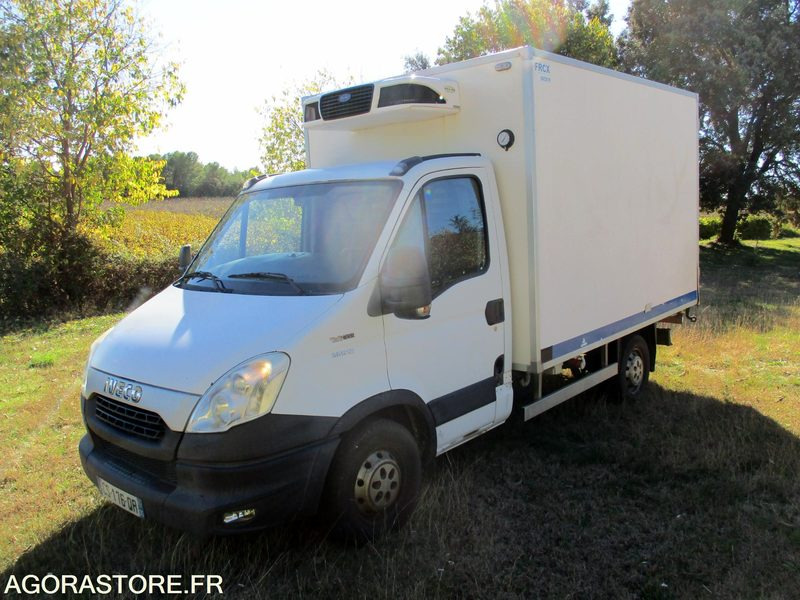 IVECO 35S13 de 2013 chassis cabine frigorifique - Dostavno vozilo hladnjača: slika 1 IVECO 35S13 de 2013 chassis cabine frigorifique - Dostavno vozilo hladnjača: slika 1
