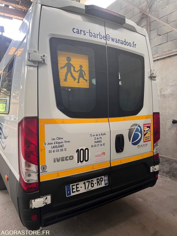Iveco daily 08/2016 22 +1 places 240 000 kms - Školski autobus: slika 3 Iveco daily 08/2016 22 +1 places 240 000 kms - Školski autobus: slika 3