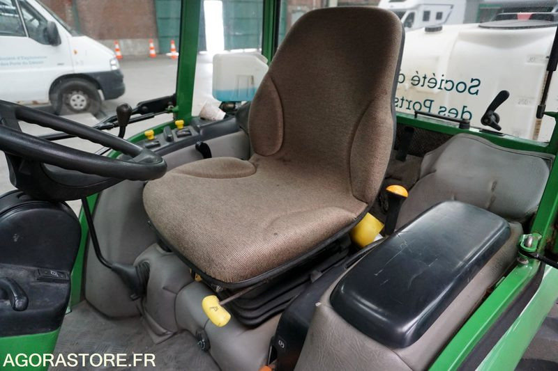 JOHN DEERE - Traktor: slika 3 JOHN DEERE - Traktor: slika 3