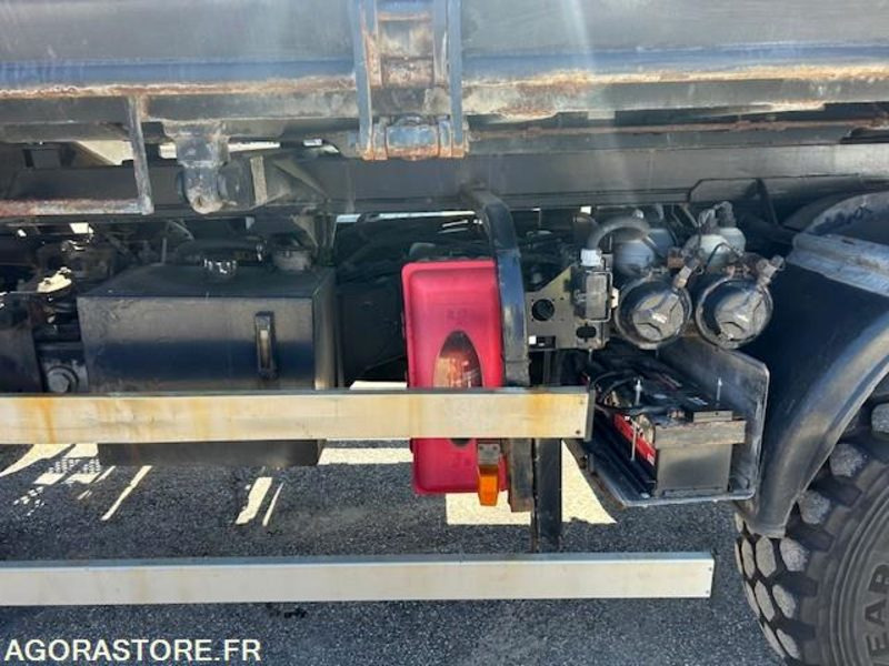 CAMION 4X4 MERCEDES UNIMOG U5000 2009 62289 KM 4667 HEURES - Kamion: slika 5 CAMION 4X4 MERCEDES UNIMOG U5000 2009 62289 KM 4667 HEURES - Kamion: slika 5