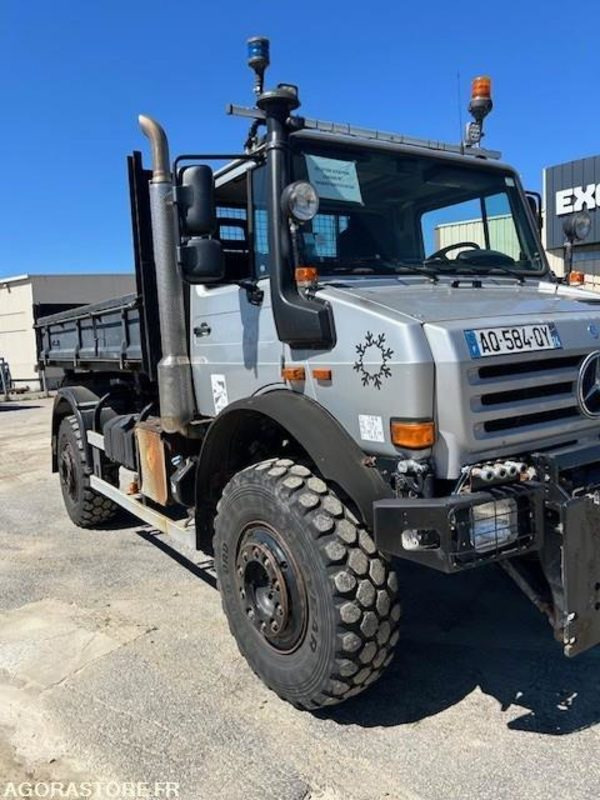 CAMION 4X4 MERCEDES UNIMOG U5000 2009 62289 KM 4667 HEURES - Kamion: slika 1 CAMION 4X4 MERCEDES UNIMOG U5000 2009 62289 KM 4667 HEURES - Kamion: slika 1