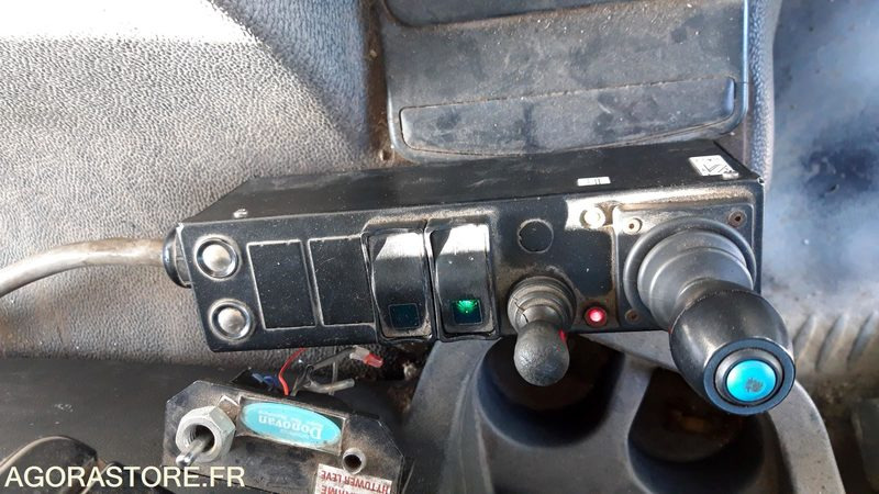 *CAMION AMPLIROLL 26T - Kamion: slika 3 *CAMION AMPLIROLL 26T - Kamion: slika 3