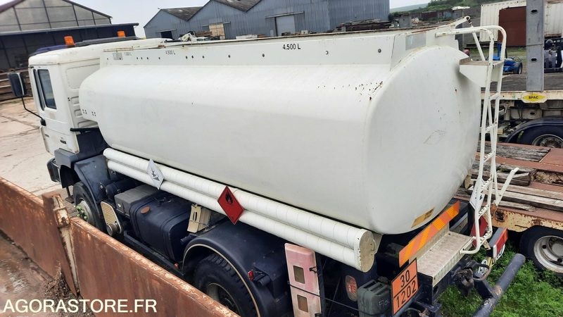 CAMION CITERNE 4x4 - MAN 19.343 - 524 755 KM (P2101604) - Kamion: slika 2 CAMION CITERNE 4x4 - MAN 19.343 - 524 755 KM (P2101604) - Kamion: slika 2