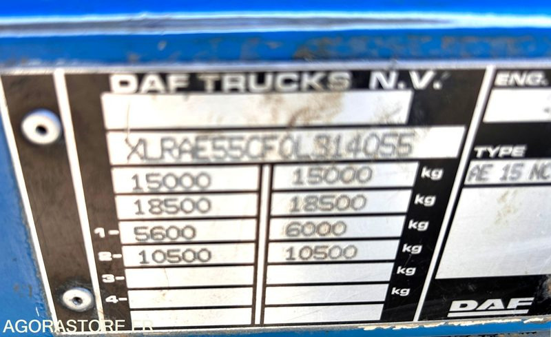 DAF LF 55.220 (6 CYLINDRES CUMMINS) - Kamion: slika 4 DAF LF 55.220 (6 CYLINDRES CUMMINS) - Kamion: slika 4