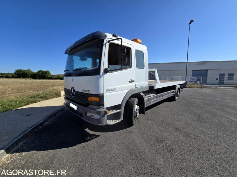 Dépanneuse Mercedes 1223 L - 2000 - MOTEUR 8O.000 - Kamion: slika 2 Dépanneuse Mercedes 1223 L - 2000 - MOTEUR 8O.000 - Kamion: slika 2