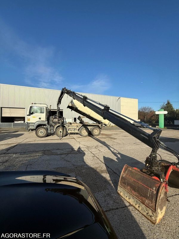 MAN 8x4 - 32-400 BiBenne grue - 11.2014 / 375000 KM - Kamion: slika 2 MAN 8x4 - 32-400 BiBenne grue - 11.2014 / 375000 KM - Kamion: slika 2