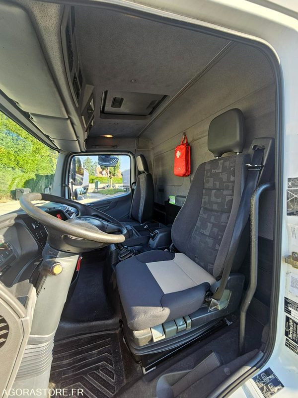 MERCEDES ATEGO SAVOYARD 13.18 - 2007 - 541 652km - BON ETAT GENERAL - Kamion: slika 3 MERCEDES ATEGO SAVOYARD 13.18 - 2007 - 541 652km - BON ETAT GENERAL - Kamion: slika 3