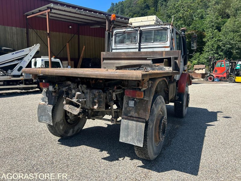 MERCEDES UNIMOG 425 -1985 - 196000km - Kamion: slika 3 MERCEDES UNIMOG 425 -1985 - 196000km - Kamion: slika 3