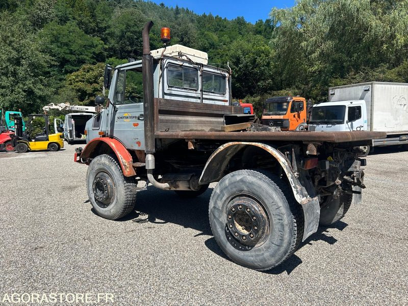 MERCEDES UNIMOG 425 -1985 - 196000km - Kamion: slika 4 MERCEDES UNIMOG 425 -1985 - 196000km - Kamion: slika 4
