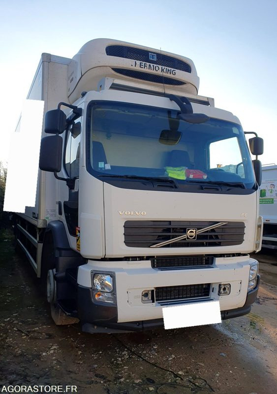 Porteur Volvo frigo - Kamion: slika 2 Porteur Volvo frigo - Kamion: slika 2