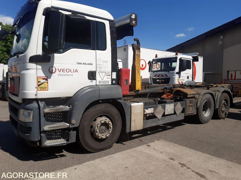 R51812-PORTEUR POLYBENNE MAN TGS 28.400 - BRAS GUIMA - ANNÉE 2010 - 555918 Km - Kamion: slika 1 R51812-PORTEUR POLYBENNE MAN TGS 28.400 - BRAS GUIMA - ANNÉE 2010 - 555918 Km - Kamion: slika 1