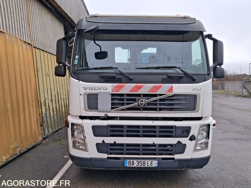 R51857-PORTEUR POLYBENNE VOLVO FM 370-ANNÉE 2010-BRAS GUIMA PALFINGER-502085 KM - Kamion: slika 5 R51857-PORTEUR POLYBENNE VOLVO FM 370-ANNÉE 2010-BRAS GUIMA PALFINGER-502085 KM - Kamion: slika 5