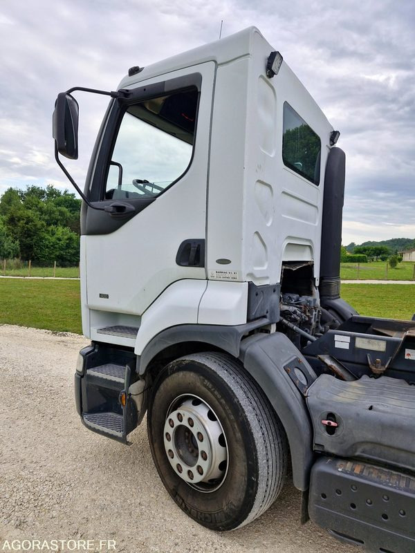 RENAULT PREMIUM ampliroll 400 DCI remorquant avec bras GUIMA - Kamion: slika 4 RENAULT PREMIUM ampliroll 400 DCI remorquant avec bras GUIMA - Kamion: slika 4
