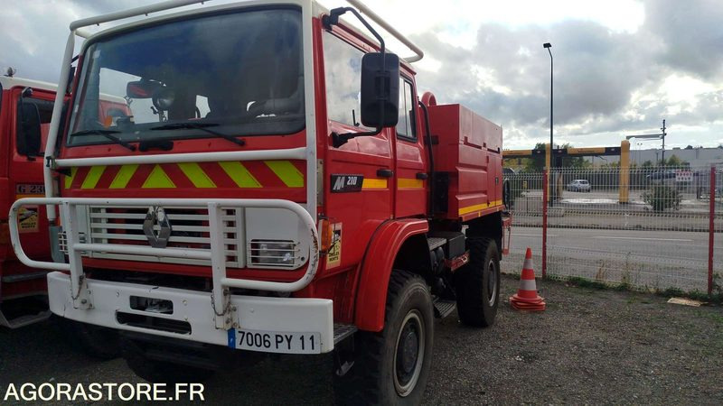 Renault Midliner 210 - 2001 - Kamion: slika 3 Renault Midliner 210 - 2001 - Kamion: slika 3