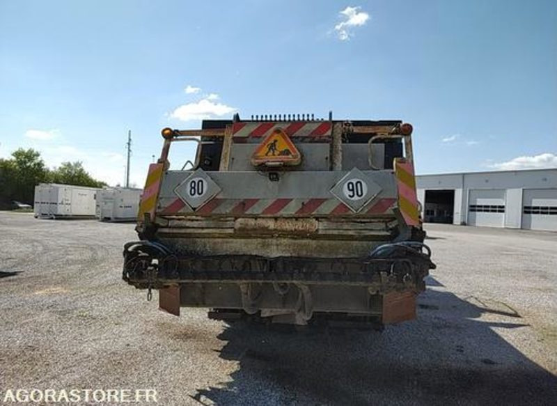 Renault Premium PATA 6X4 - EJ922KB - 2002 / 507807 KM (MT514) - Kamion: slika 4 Renault Premium PATA 6X4 - EJ922KB - 2002 / 507807 KM (MT514) - Kamion: slika 4