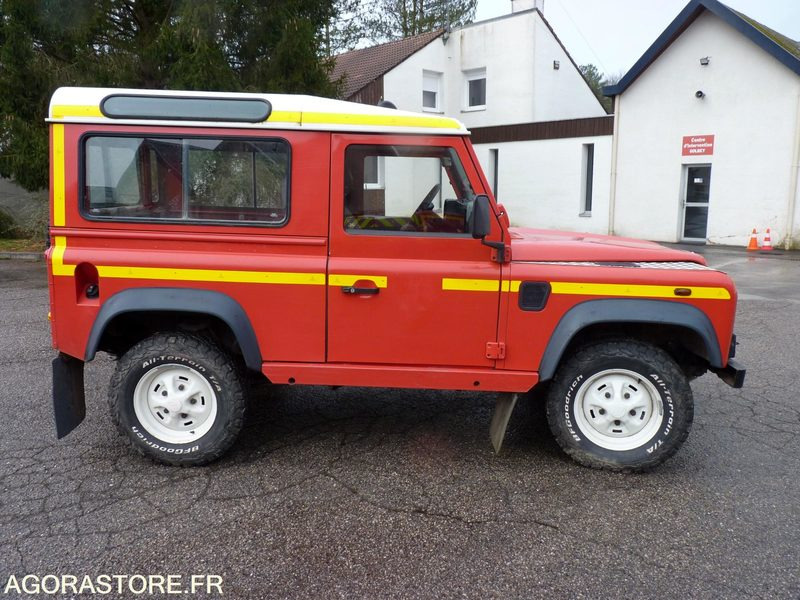 Land Rover Defender Court - 61814kms - 2001 - SUVSUV: slika 3 Land Rover Defender Court - 61814kms - 2001 - SUVSUV: slika 3