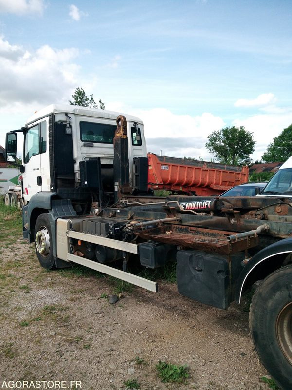 MAN amplirol - Kamion sa hidrauličnom kukom: slika 3 MAN amplirol - Kamion sa hidrauličnom kukom: slika 3