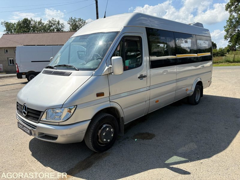 MERCEDES 413 DIESEL 17 PL - 2006 - 312 800 kms - Minibus, Putnički kombi: slika 1 MERCEDES 413 DIESEL 17 PL - 2006 - 312 800 kms - Minibus, Putnički kombi: slika 1