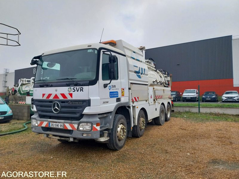MERCEDES ACTROS 3236 HUWER 2002 (195215Km) ROULANT EXPORT UNIQUEMENT - Vakuumska cisterna: slika 1 MERCEDES ACTROS 3236 HUWER 2002 (195215Km) ROULANT EXPORT UNIQUEMENT - Vakuumska cisterna: slika 1