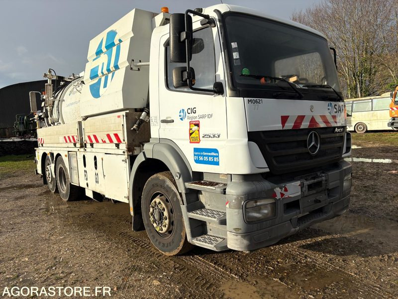 MERCEDES AXOR 2533 HYDROCUREUR Non Roulant - Vakuumska cisterna: slika 1 MERCEDES AXOR 2533 HYDROCUREUR Non Roulant - Vakuumska cisterna: slika 1